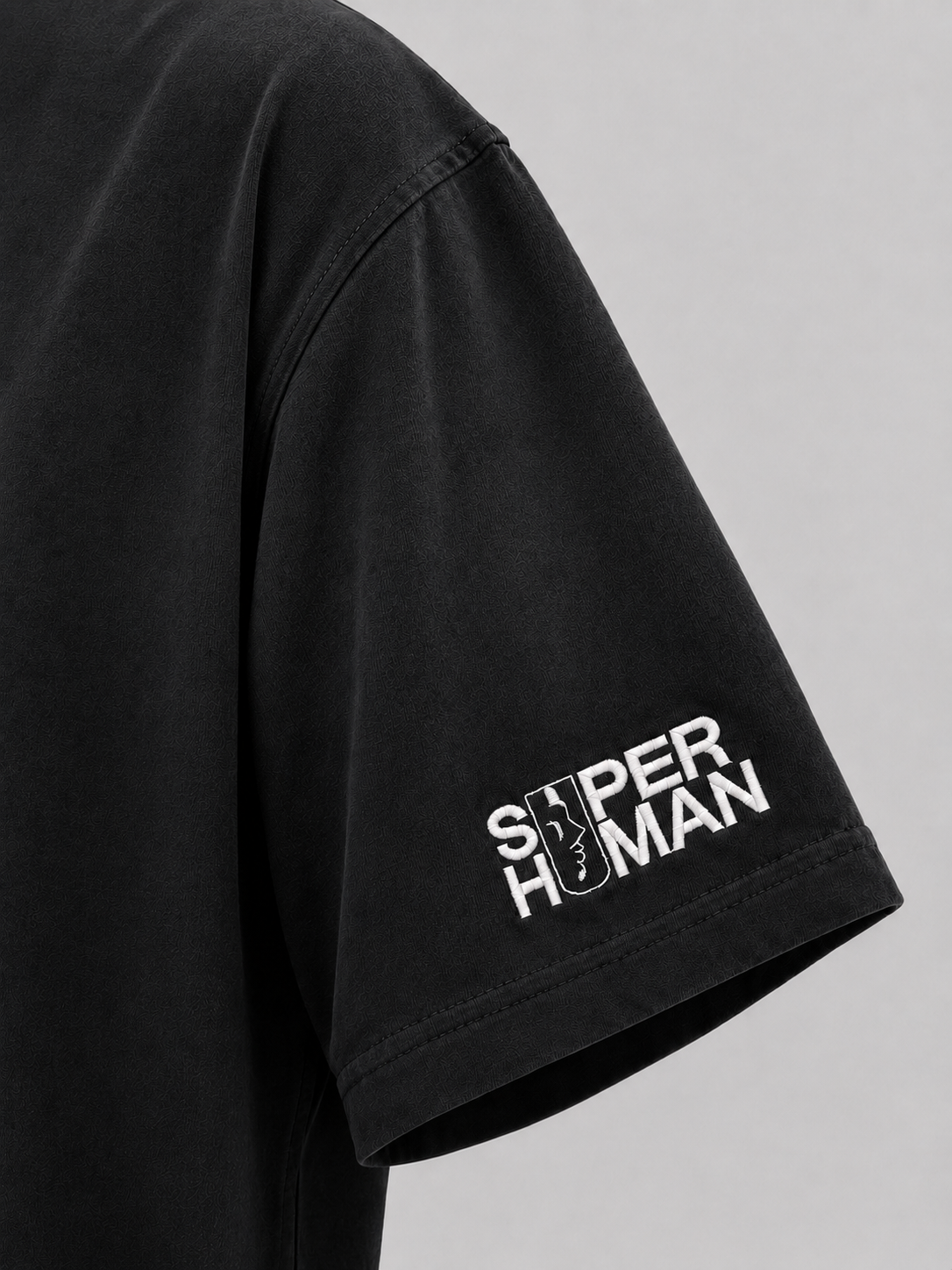 SUPER HUMAN TEE